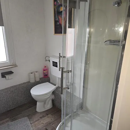 Mit Eigenem Bad In Heidelberg